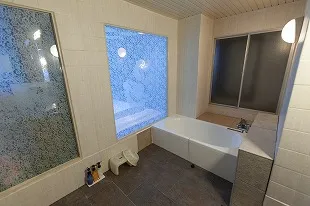 401号室浴室